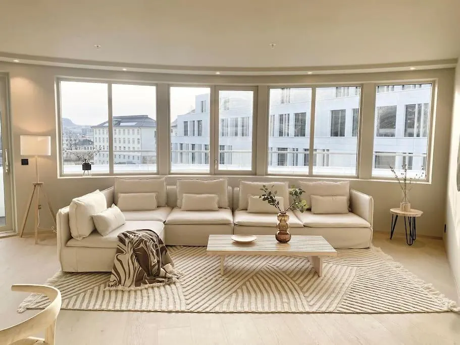 아파트 Brand New And Luxurious Penthouse In Bergen City Centre!