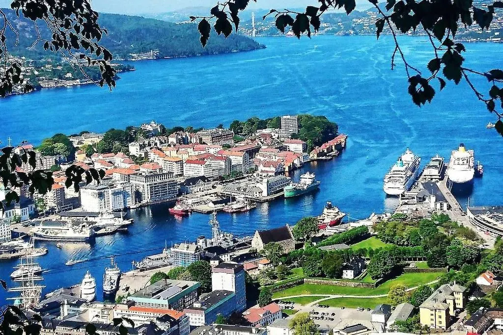 Brand New And Luxurious Penthouse In Bergen City Centre! 아파트